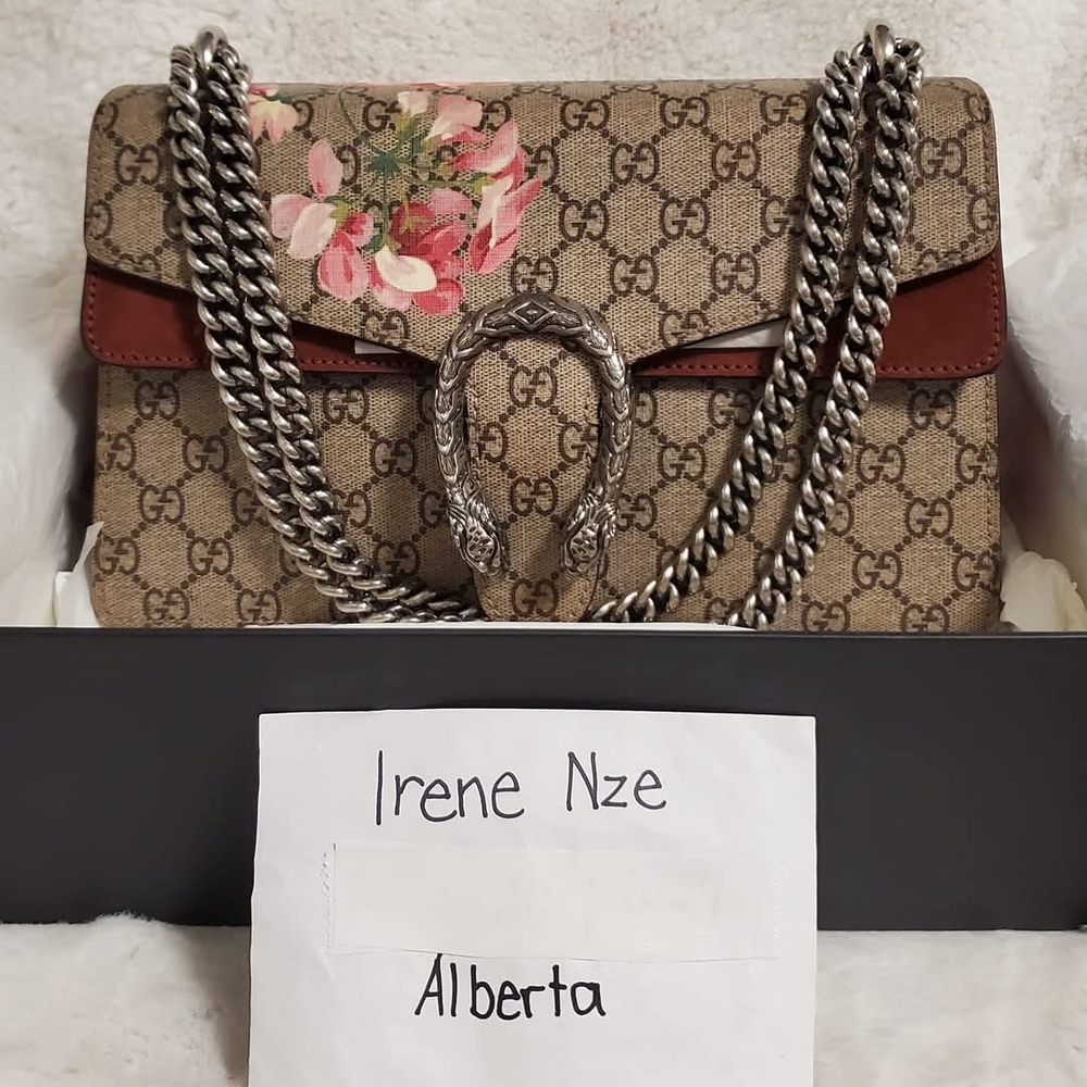 Gucci Supreme Monogram Blooms Small Dionysus Bag